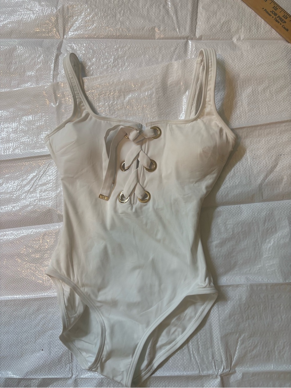 Michael Kors White Lace Up Grommet One Piece Swimsuit MM3Q456 Womens Size 8 NEW - Picture 3 of 5